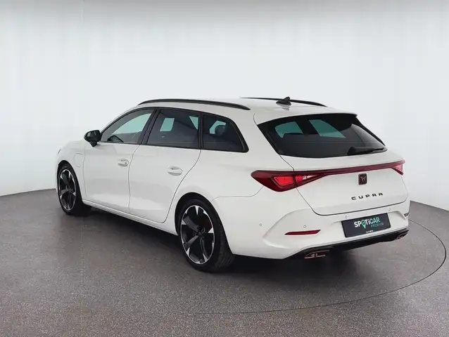 Cupra Leon view 5