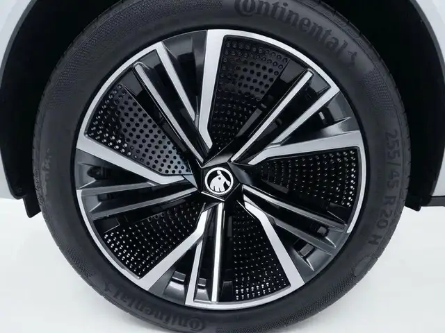 Skoda Elroq view 8