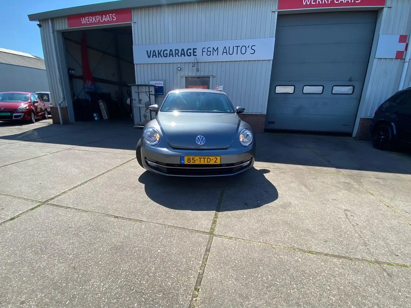 Volkswagen Beetle 1.2 TSI Design Grijs - 2