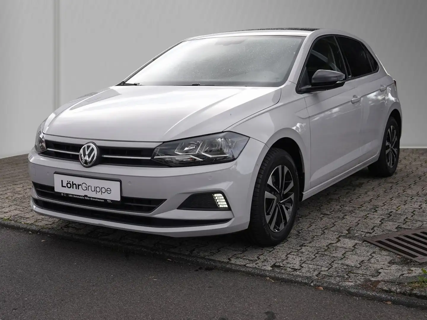 Volkswagen Polo VI 1,0 TSI DSG IQ.Drive,Navi,Kamera,App Connect... Grau - 2