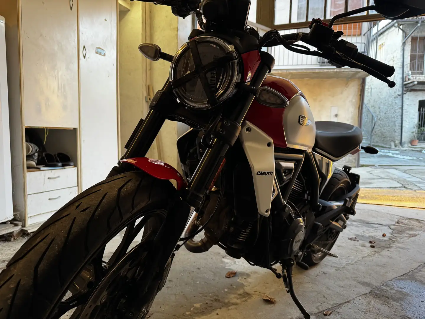 Ducati Scrambler Icon red next gen accessoriata - 1