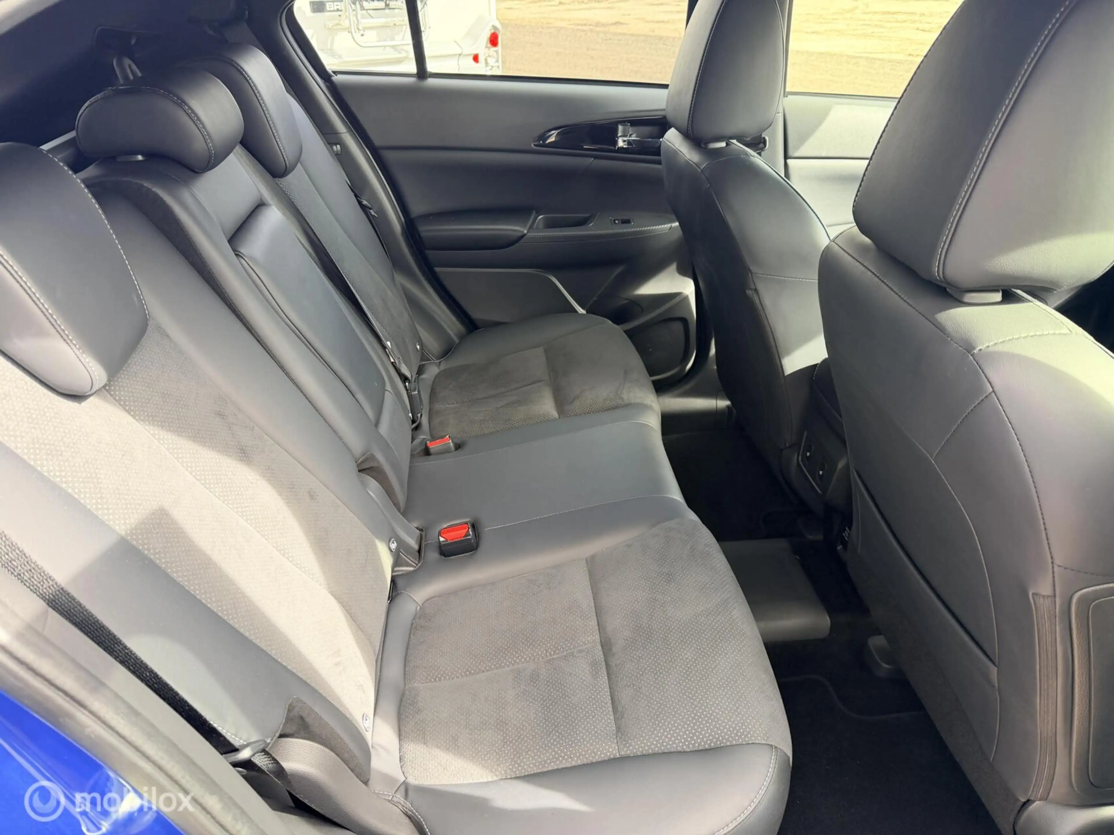 Mitsubishi Eclipse Cross 2.4 PHEV Executive — photo 23