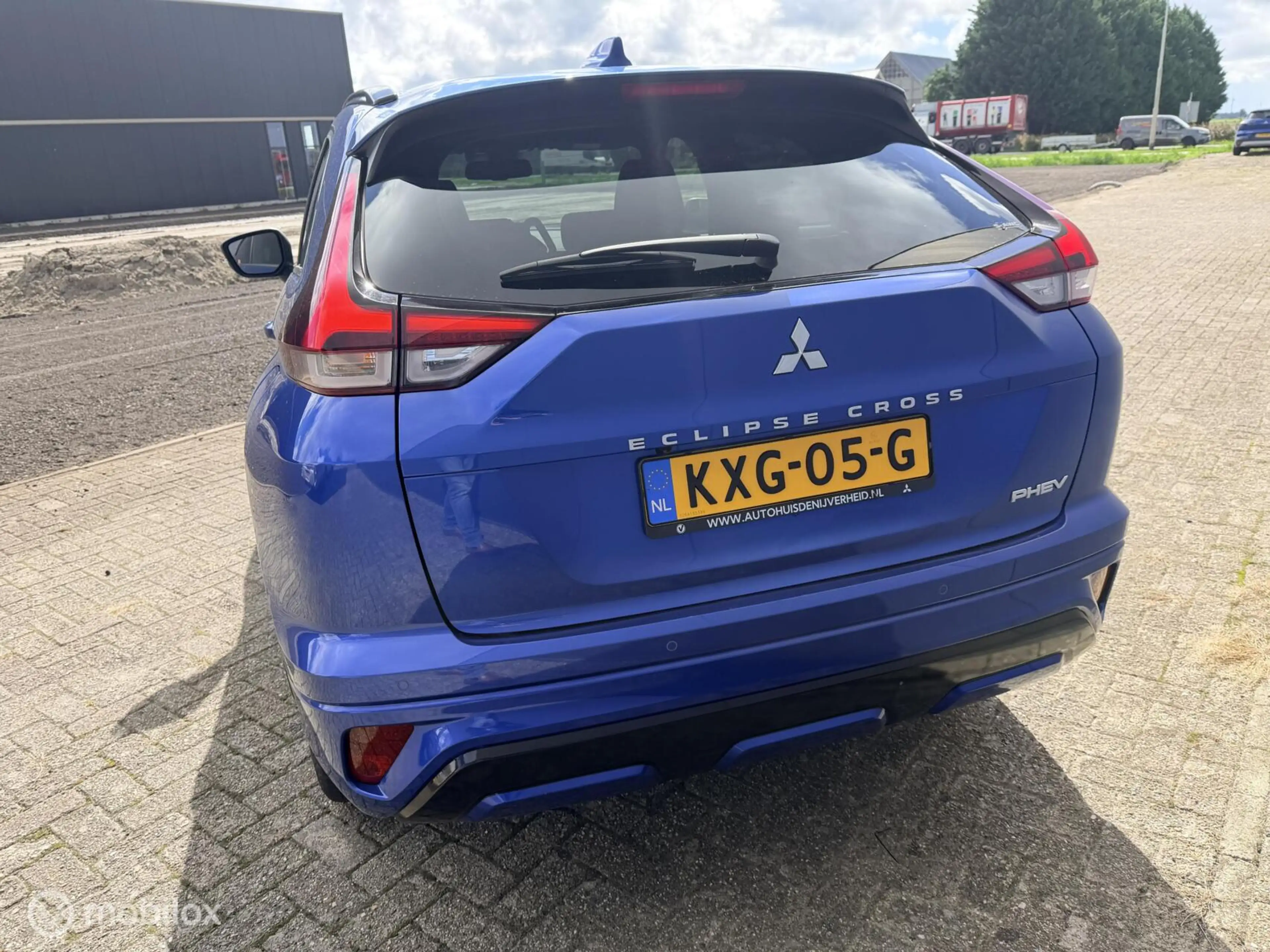 Mitsubishi Eclipse Cross 2.4 PHEV Executive — photo 4