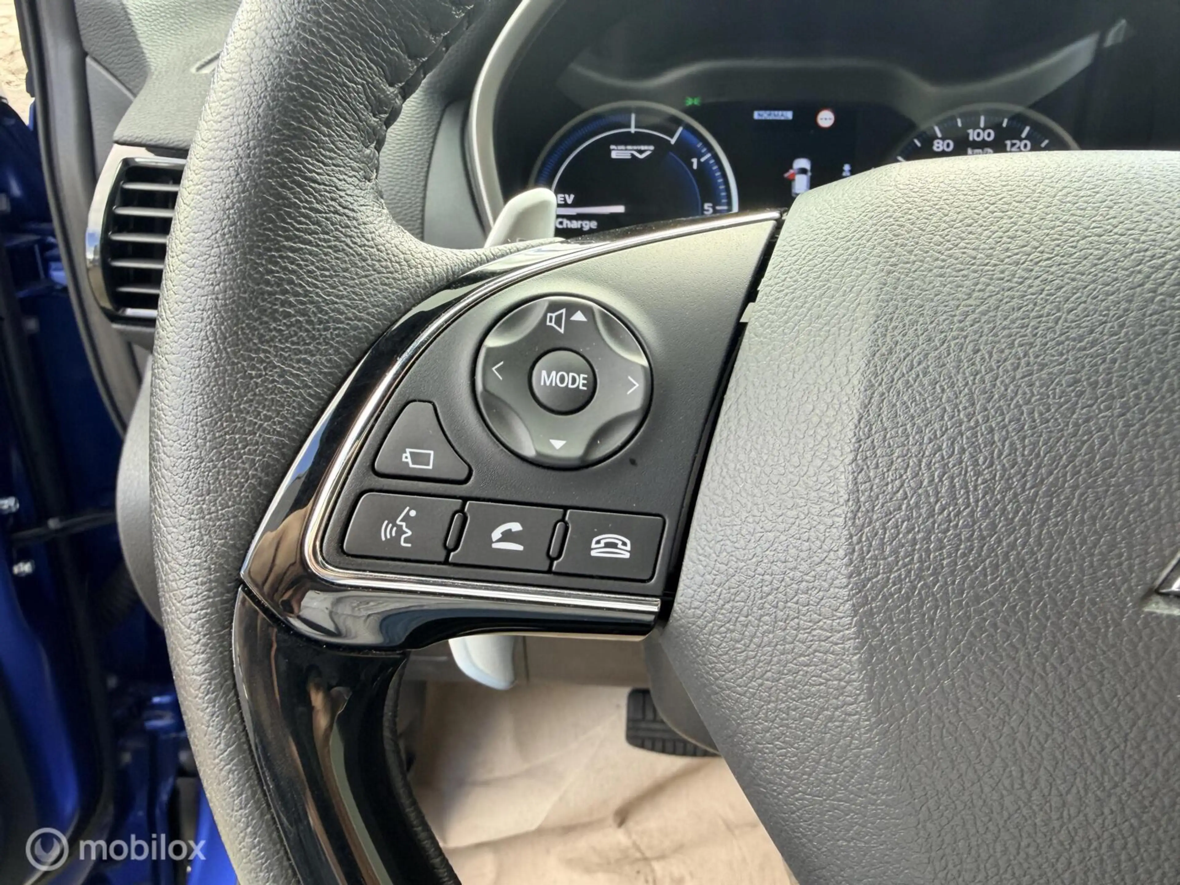 Mitsubishi Eclipse Cross 2.4 PHEV Executive — photo 15