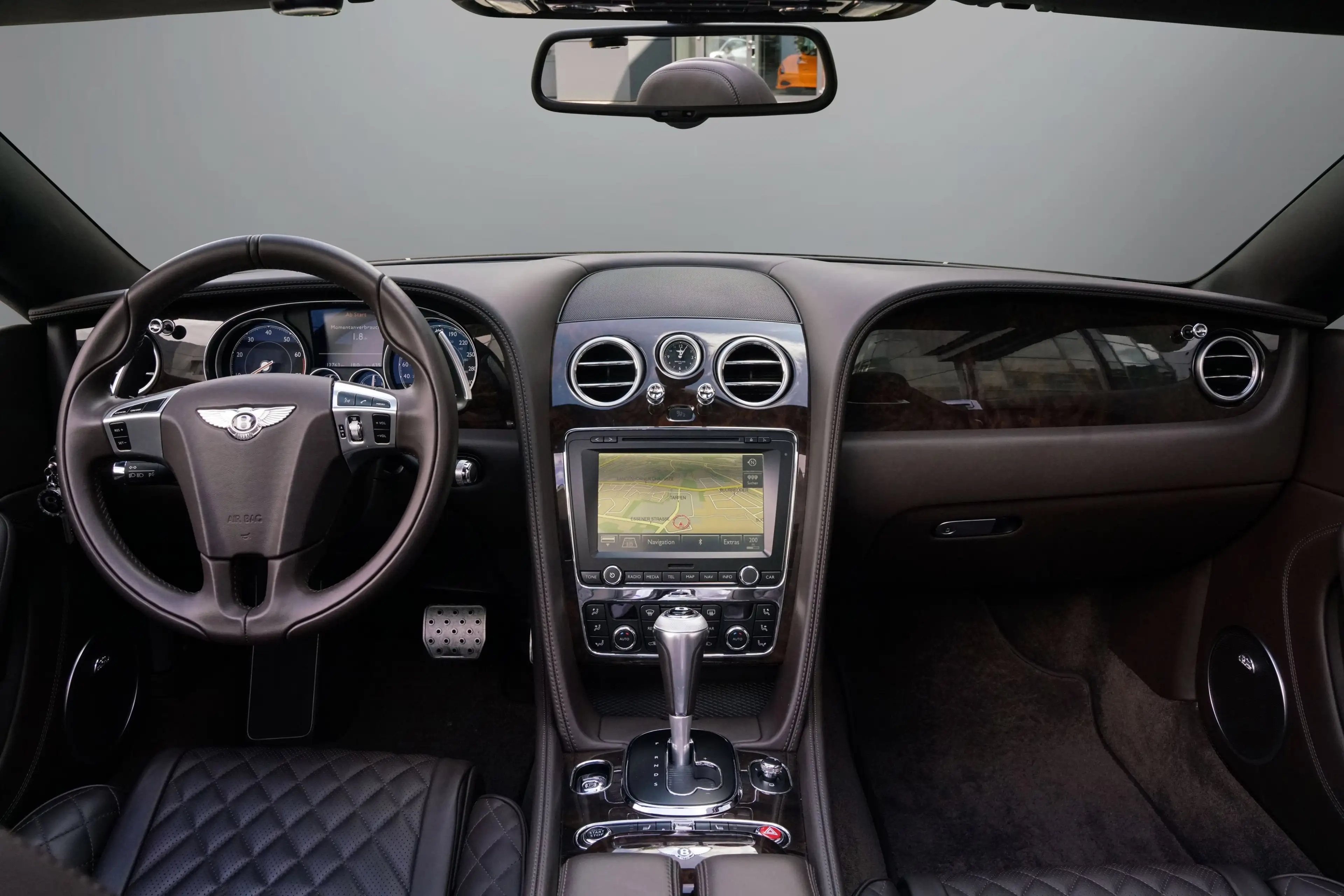 Bentley Continental Supersports GTC - 1 of 710 — photo 2
