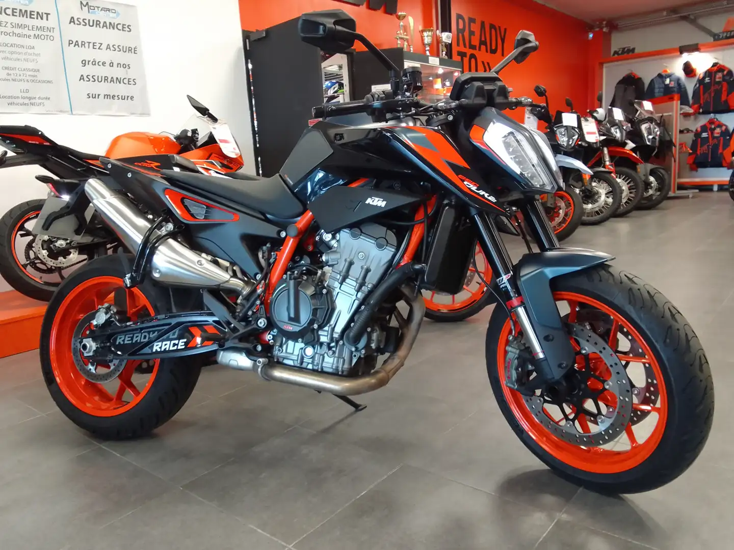 KTM 890 Duke R Noir - 1