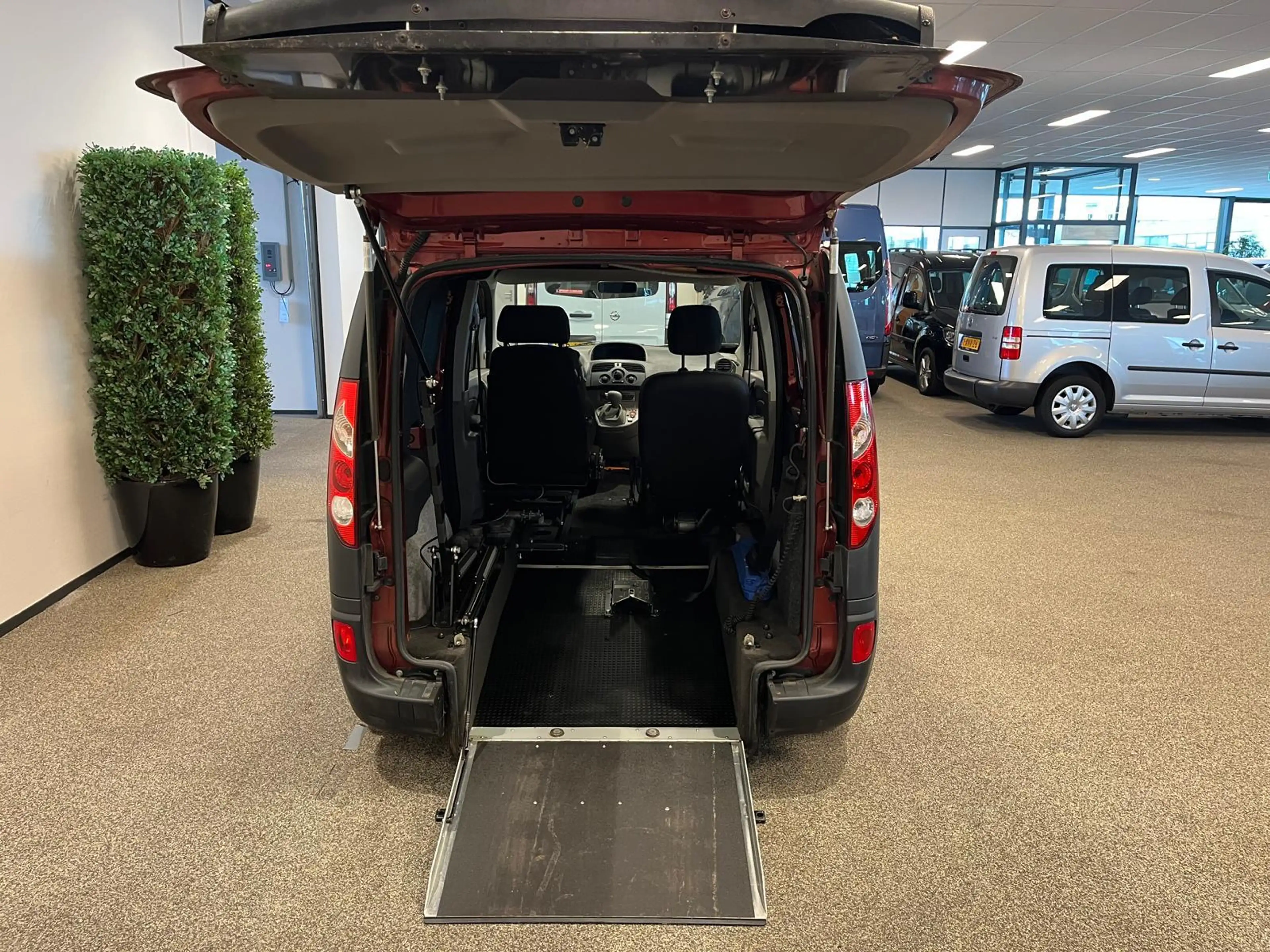 Renault Kangoo Rolstoelauto Automaat Zelfrijder Handbediening (Ha — photo 6