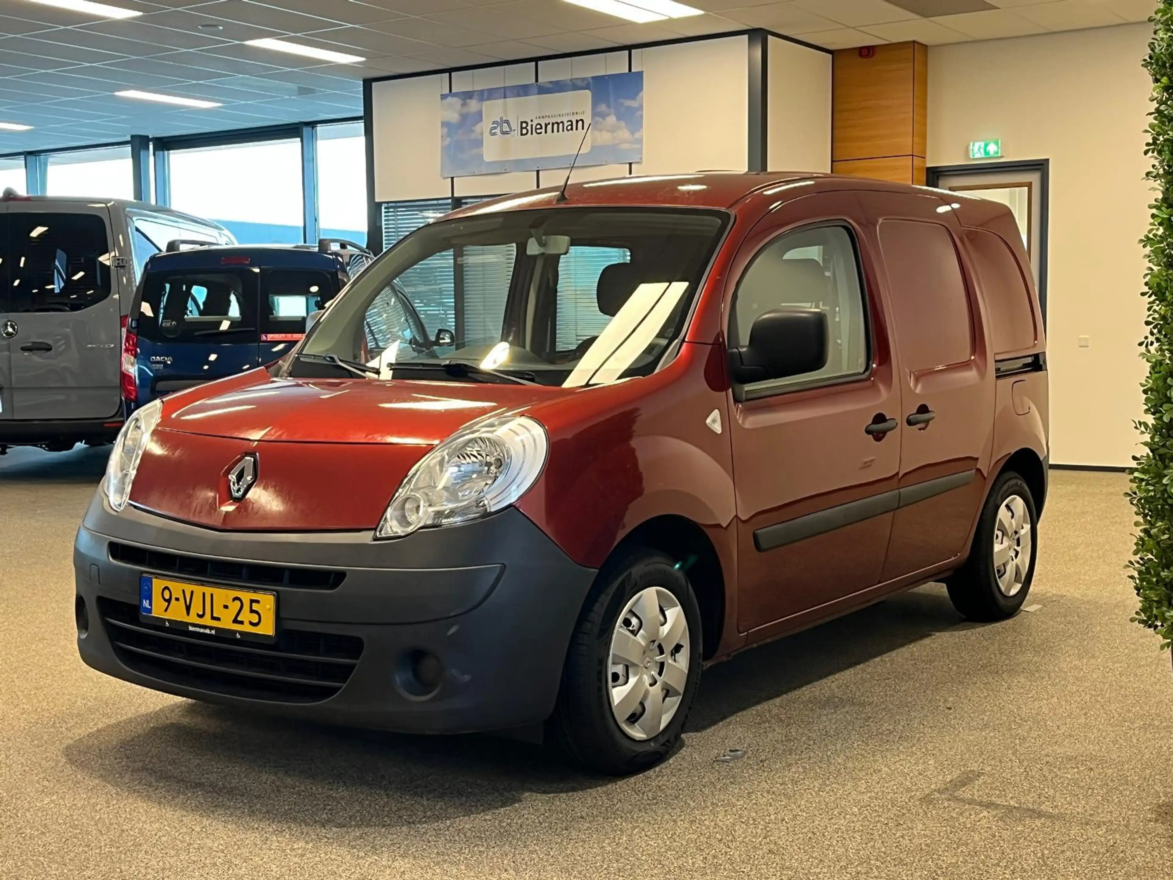 Renault Kangoo Rolstoelauto Automaat Zelfrijder Handbediening (Ha — photo 17