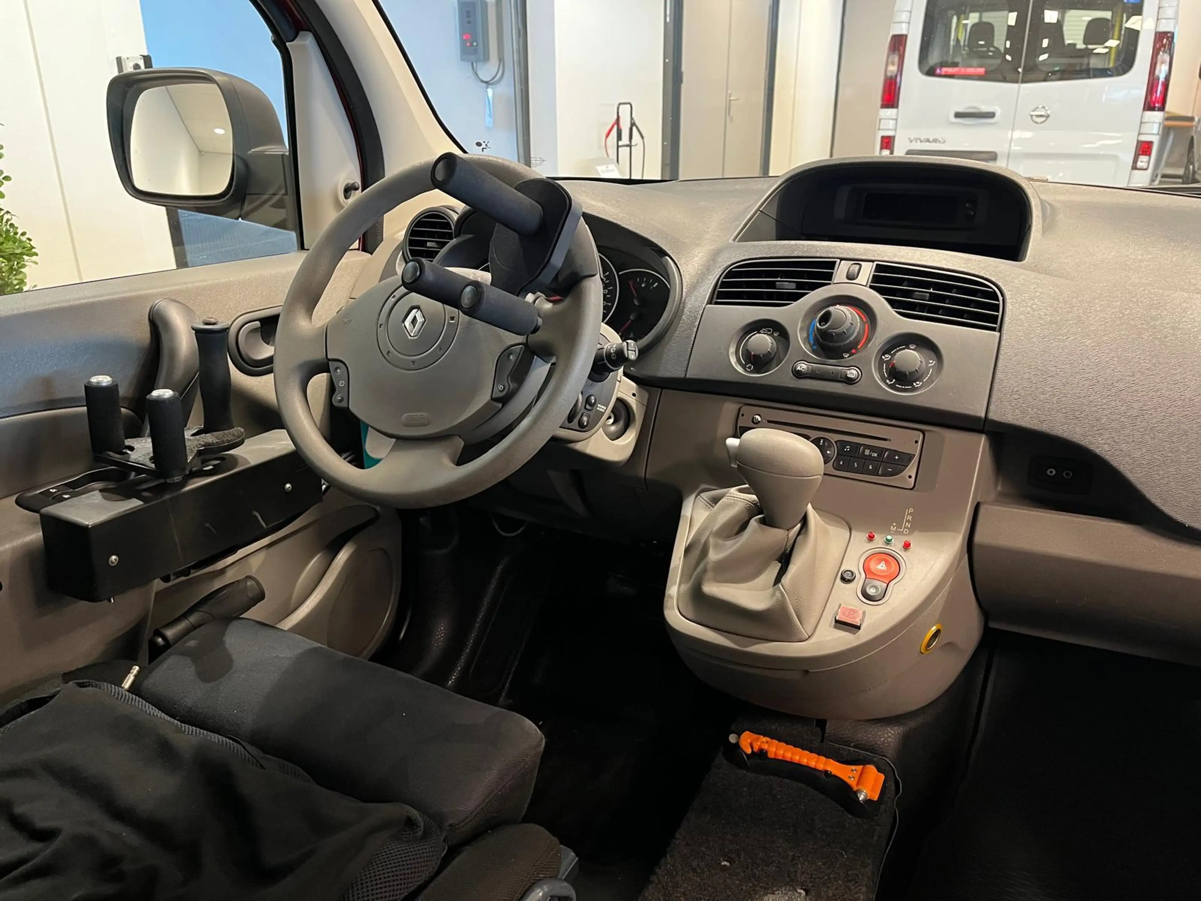 Renault Kangoo Rolstoelauto Automaat Zelfrijder Handbediening (Ha — photo 4