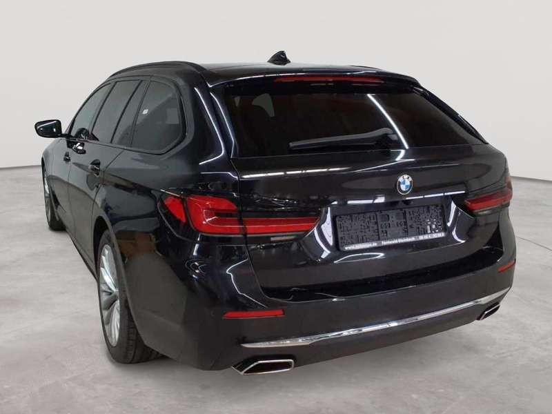BMW 520 520d xDrive Touring Aut. Luxury Line AHK — photo 2