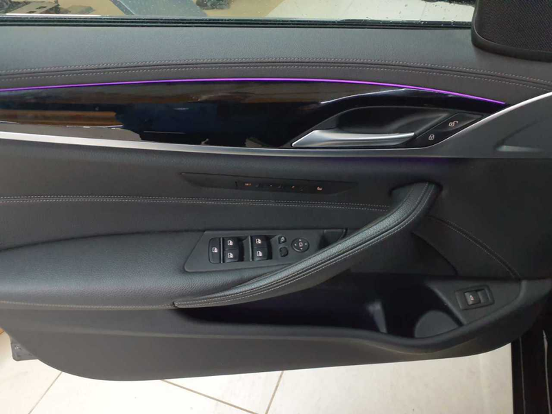 BMW 520 520d xDrive Touring Aut. Luxury Line AHK — photo 4