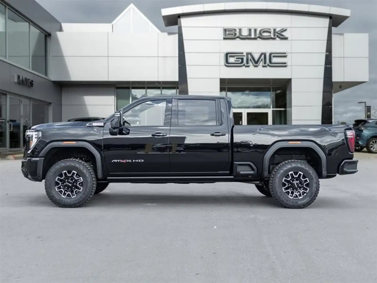 GMC Sierra 2500HD снимка GMC Sierra 2500HD