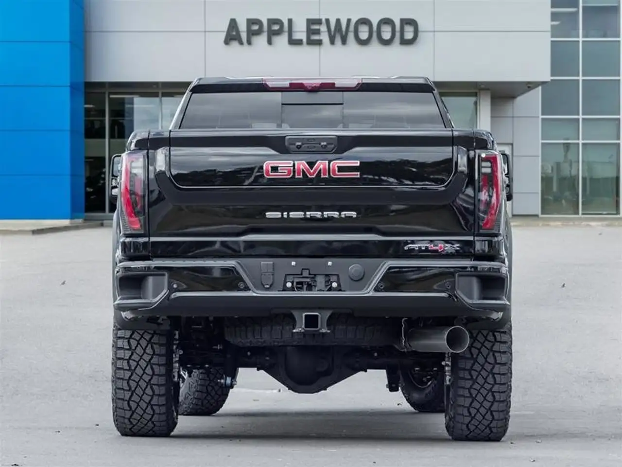 GMC Sierra 2500HD снимка GMC Sierra 2500HD