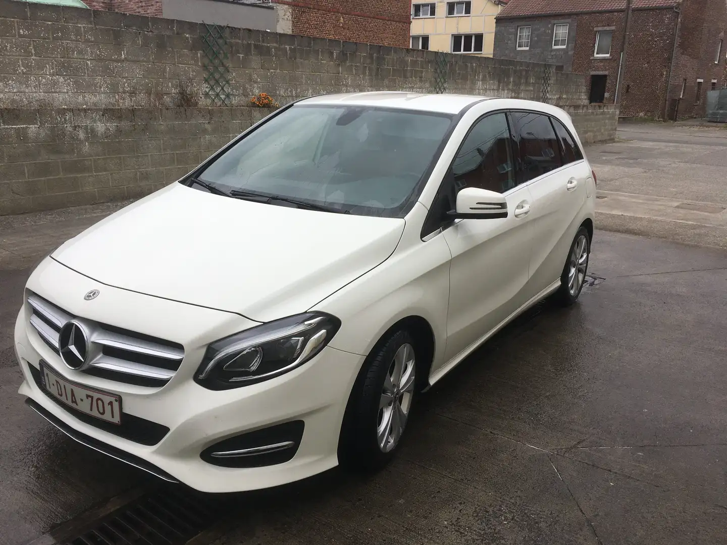 Mercedes-Benz B 200 B 200 d Blanc - 1
