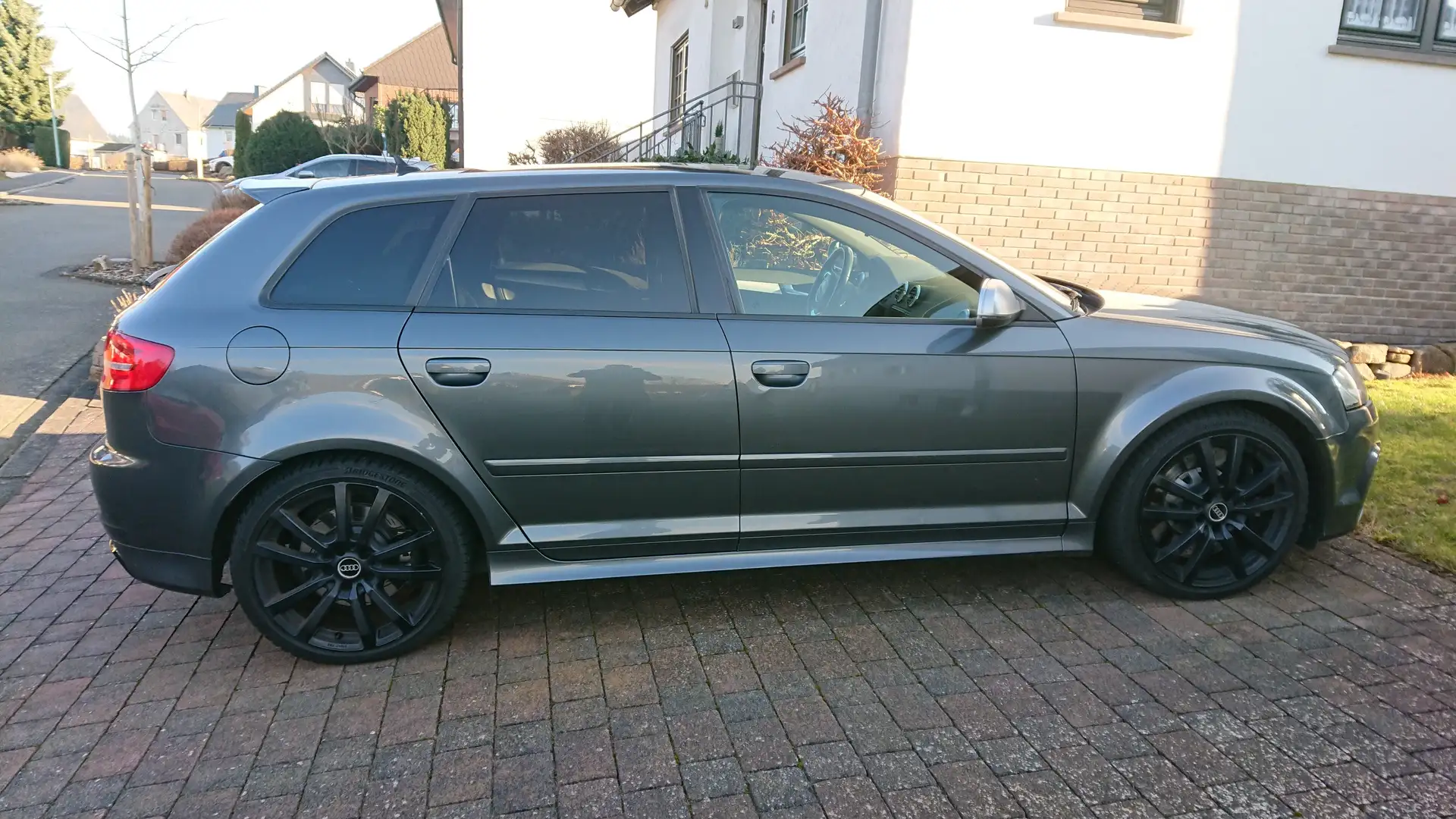 Audi RS3 A3 Sportback Sportback S tronic Grau - 2