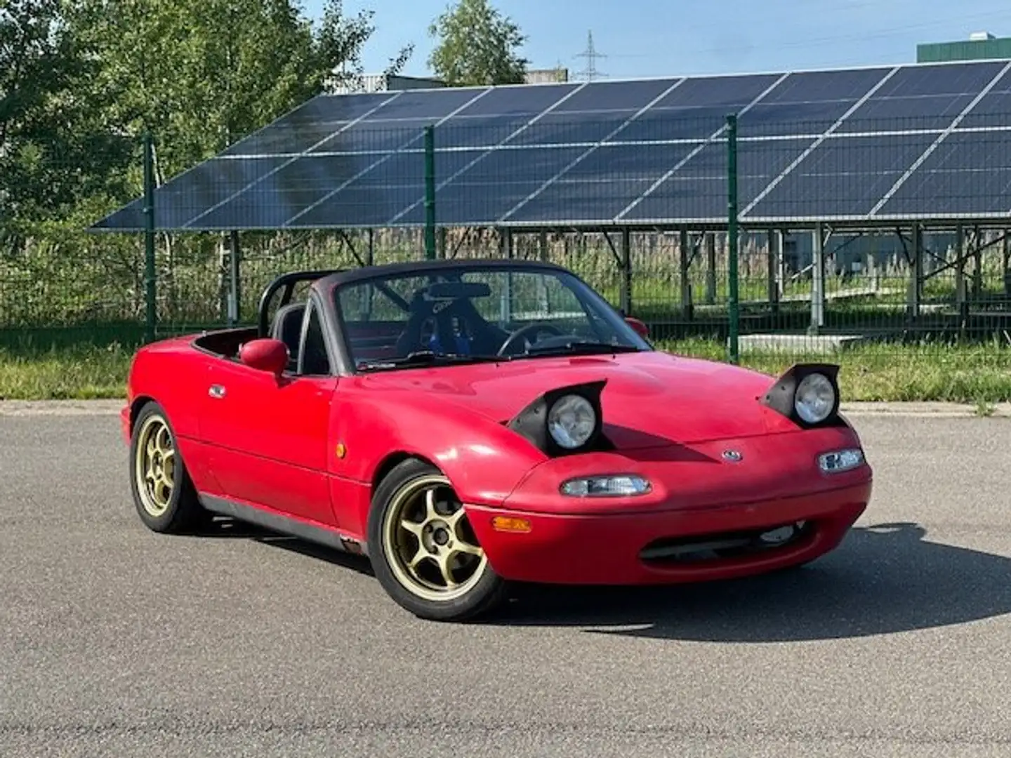 Mazda MX-5 1.6i 16v NA | Rolbar | Schroefset | Semi-slicks Rouge - 1
