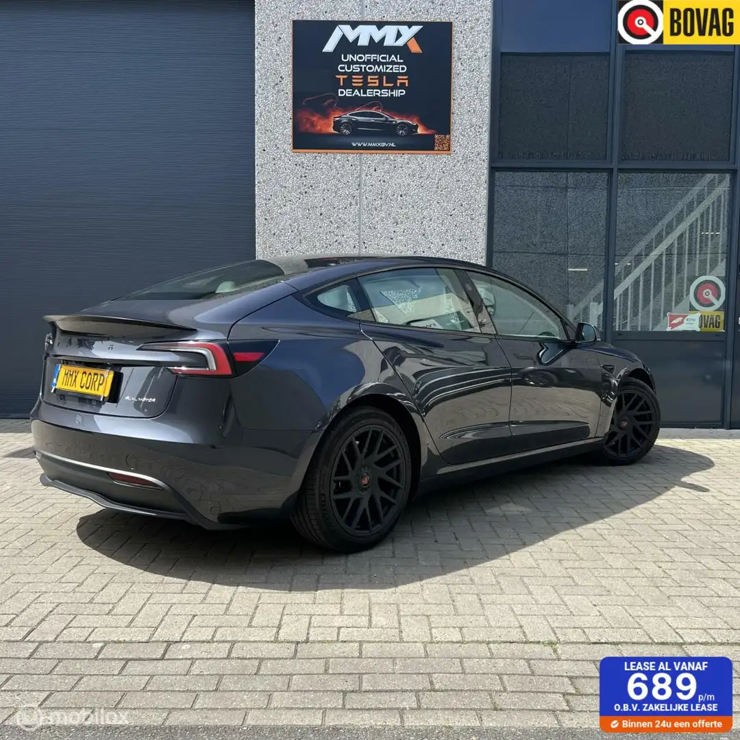 Tesla Model 3 LONG RANGE AWD HIGHLAND Gris - 1