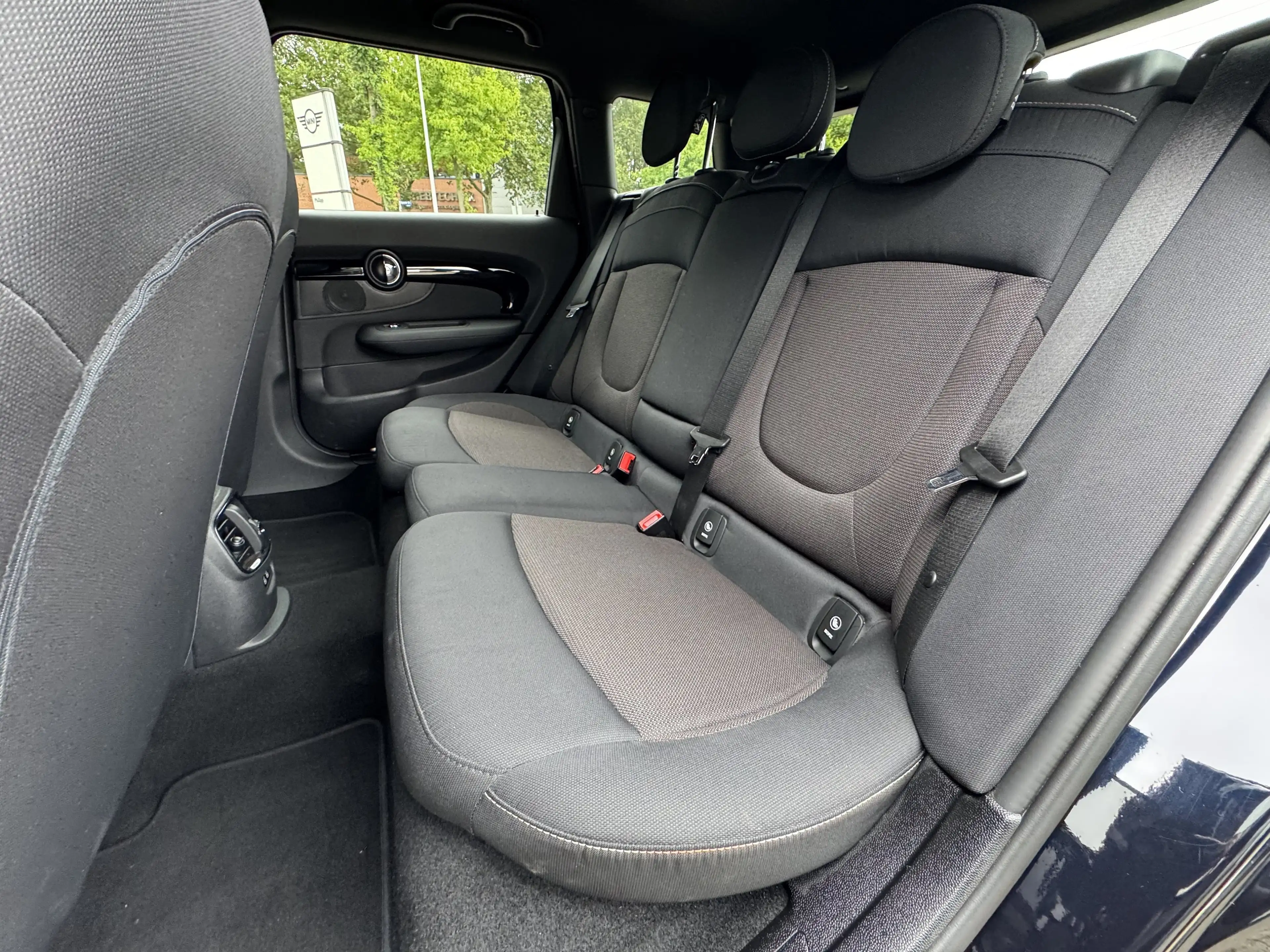 MINI Cooper Clubman NaviXL Kamera SHZ LED DAB CarPlay — photo 8