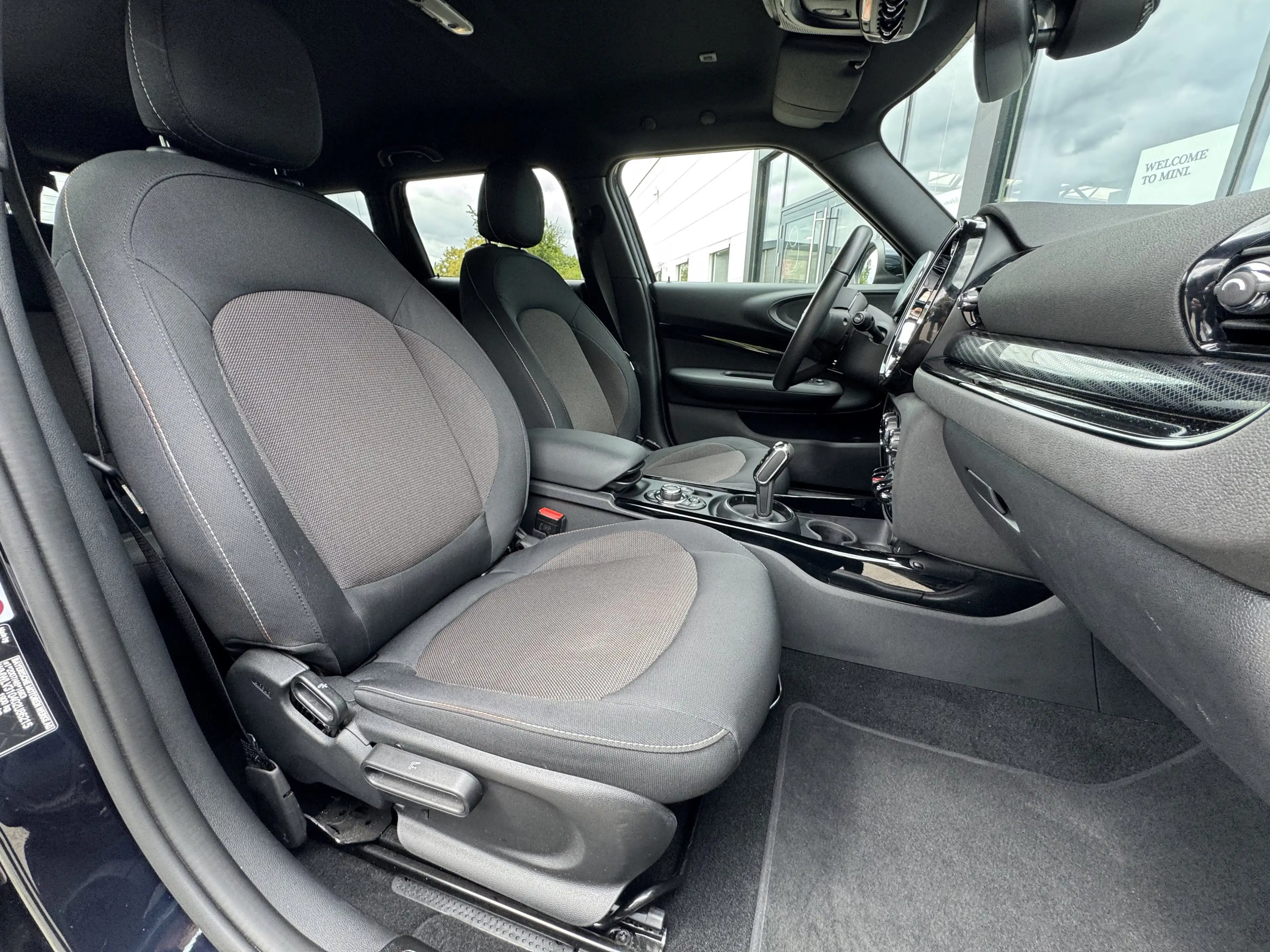 MINI Cooper Clubman NaviXL Kamera SHZ LED DAB CarPlay — photo 6