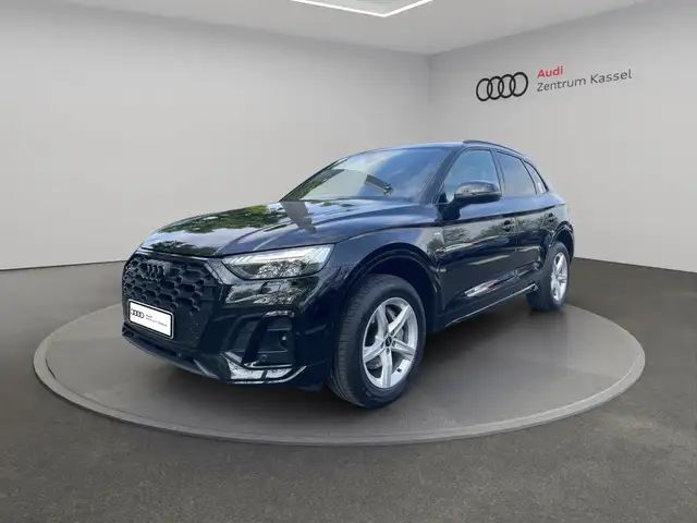 Audi Q5 view 2