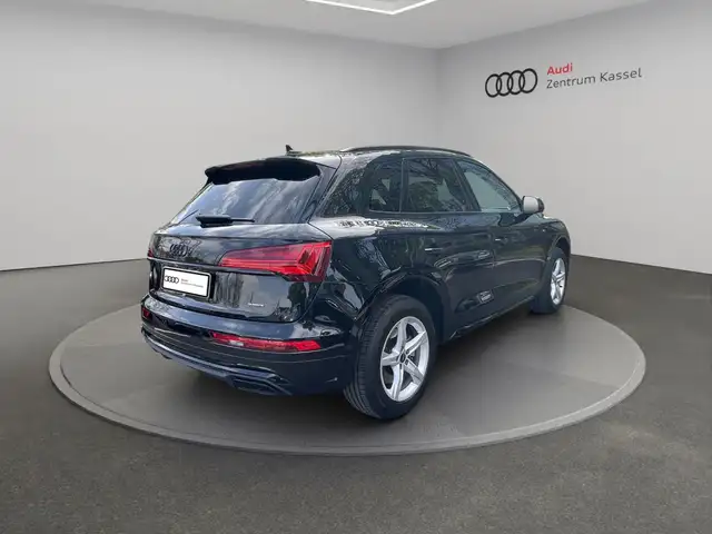 Audi Q5 view 7