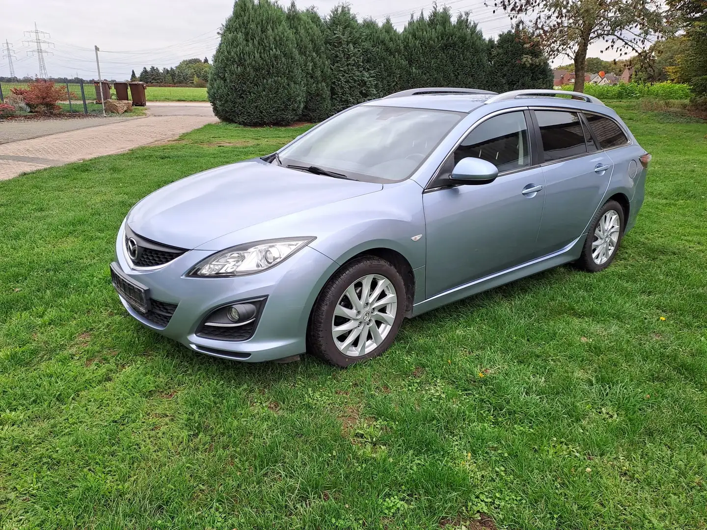 Mazda 6 2.0 Kombi Kamera Navi Freisprech Bose AHK MP3 Modrá - 1