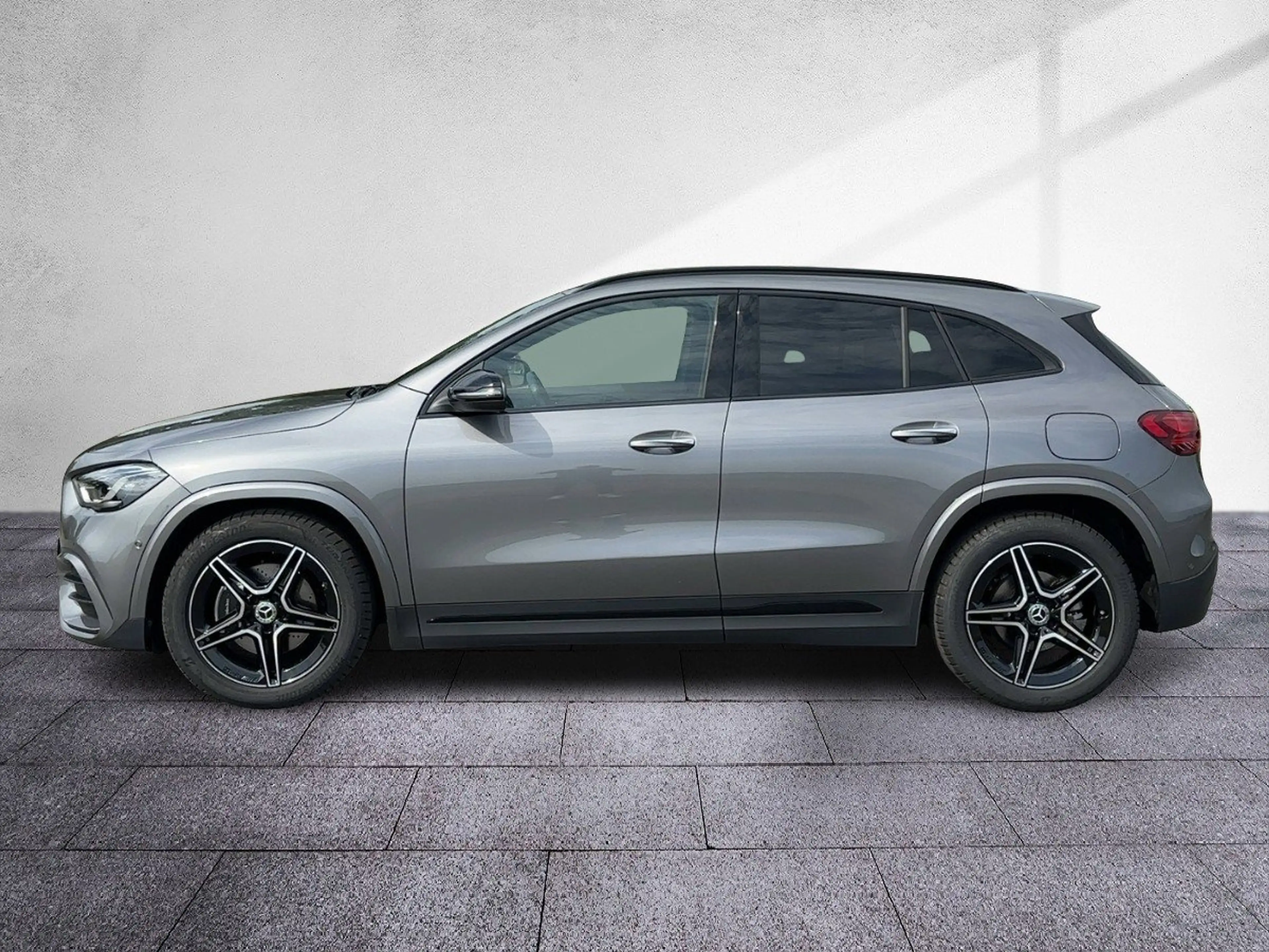 Mercedes-Benz GLA 200 d 4M AMG-Line ADVANCED+ DISTR AHV LRHZG — photo 3