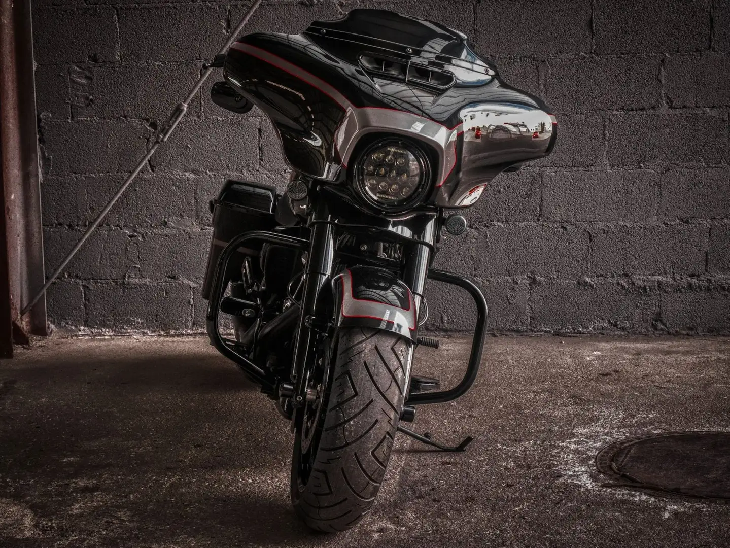 Harley-Davidson FLHX Street Glide 107ci * FAT TIRE * Noir - 2