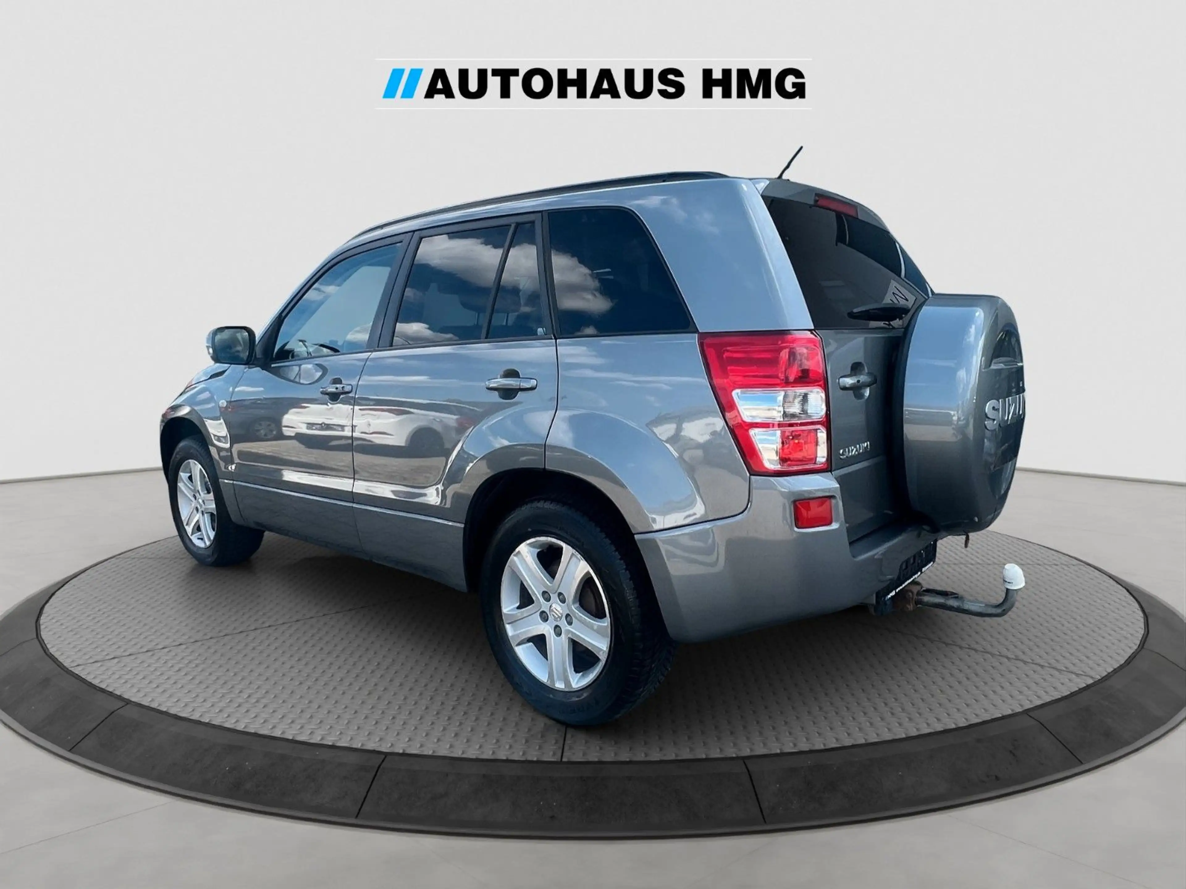 Suzuki Grand Vitara 2.0 Comfort+ AWD *KLIMAA*SITZHZ*AHK — photo 3