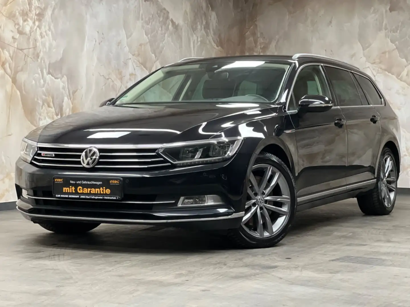 Volkswagen Passat Variant Highline 4Motion* STANDHEIZUNG Schwarz - 2