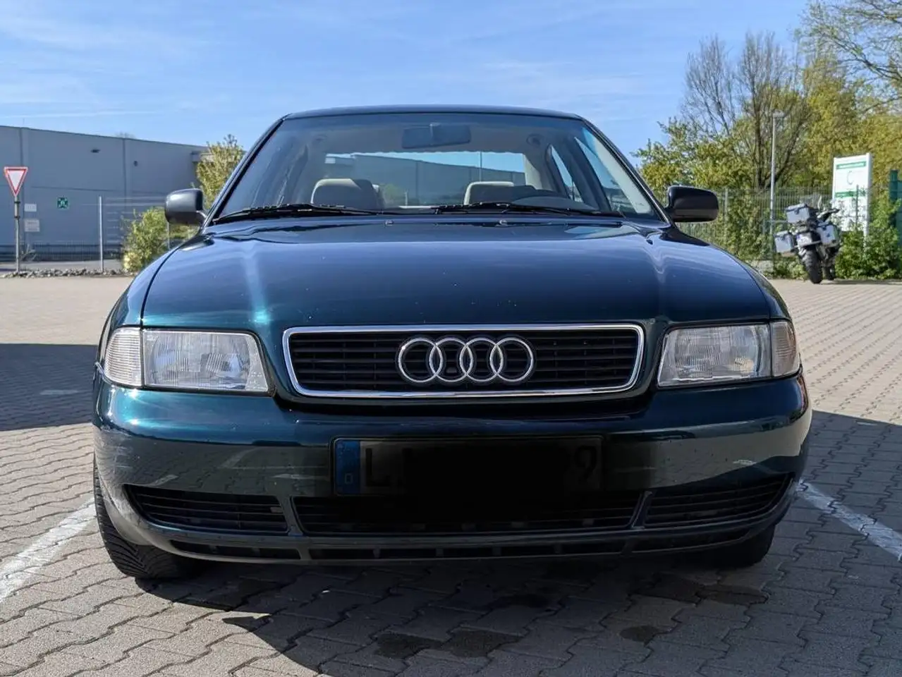 Audi A4 1.6, foto 5