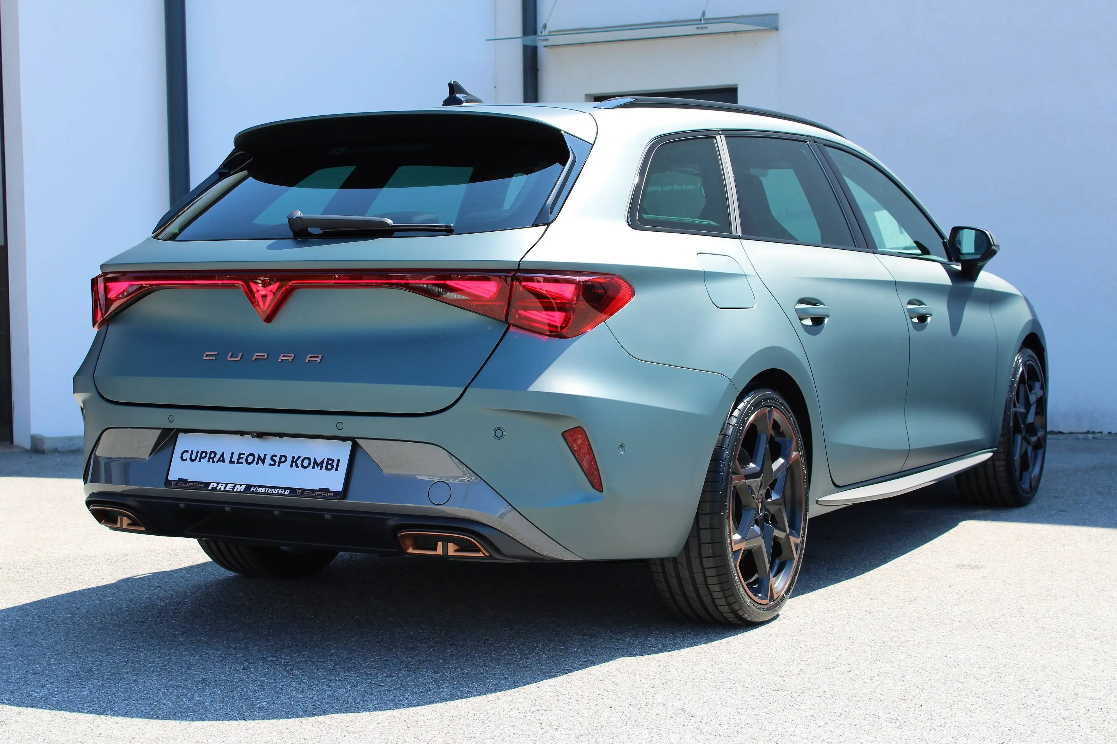 CUPRA Leon SP Kombi VZ "PLUG-IN HYBRID 272 DSG mit Mattfarbe, Panodach und MEHR! — photo 10