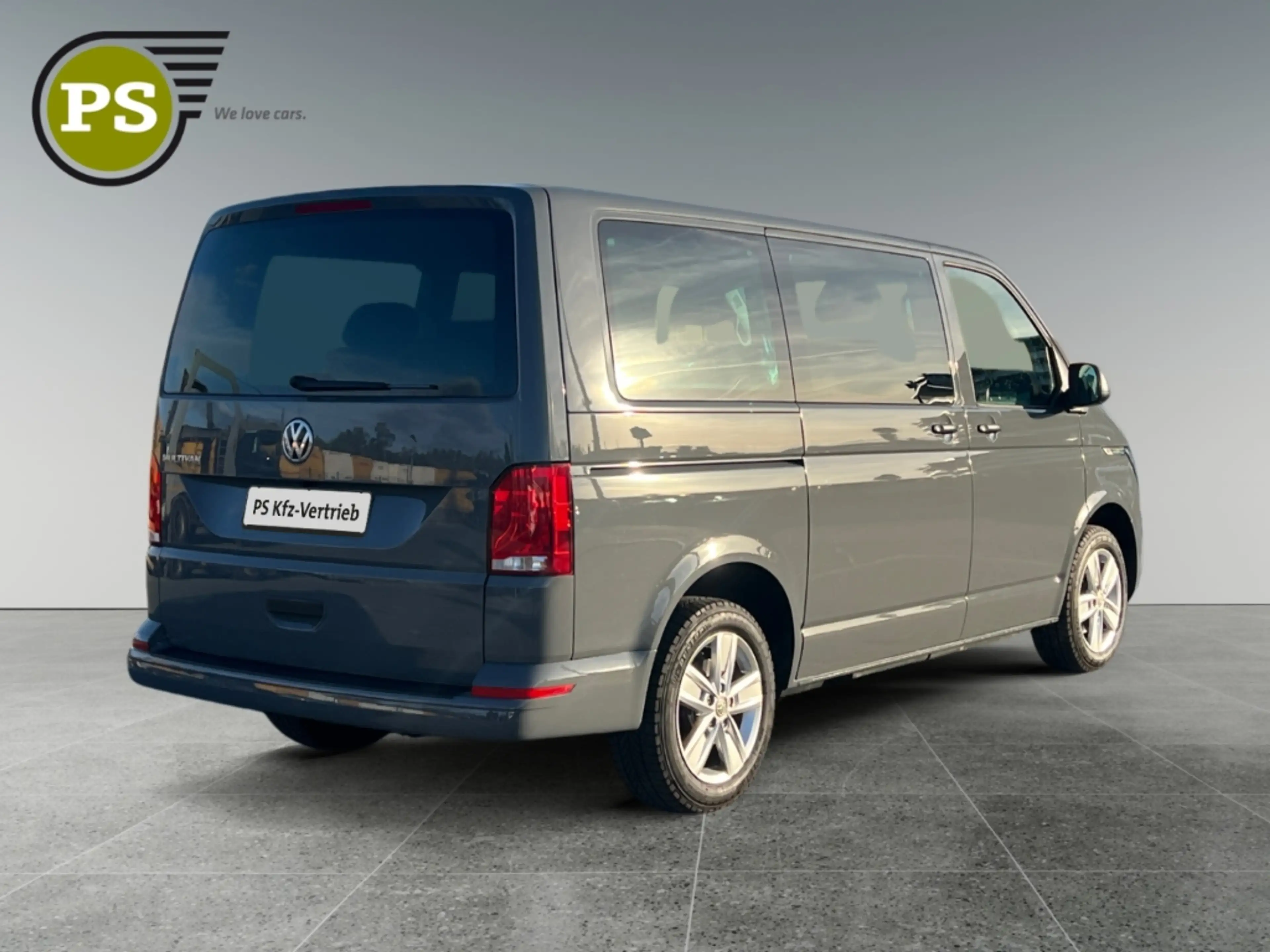 Volkswagen T6.1 Multivan Trendline FWD 5 Sitze el. Heckklappe — photo 2