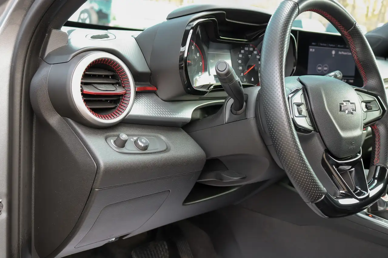 Chevrolet Trax снимка Chevrolet Trax