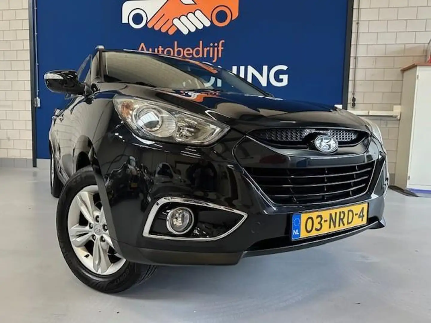 Hyundai iX35 2.0i Style /bj.2010/ kleur: zwart/ NAP met 183400 Nero - 2