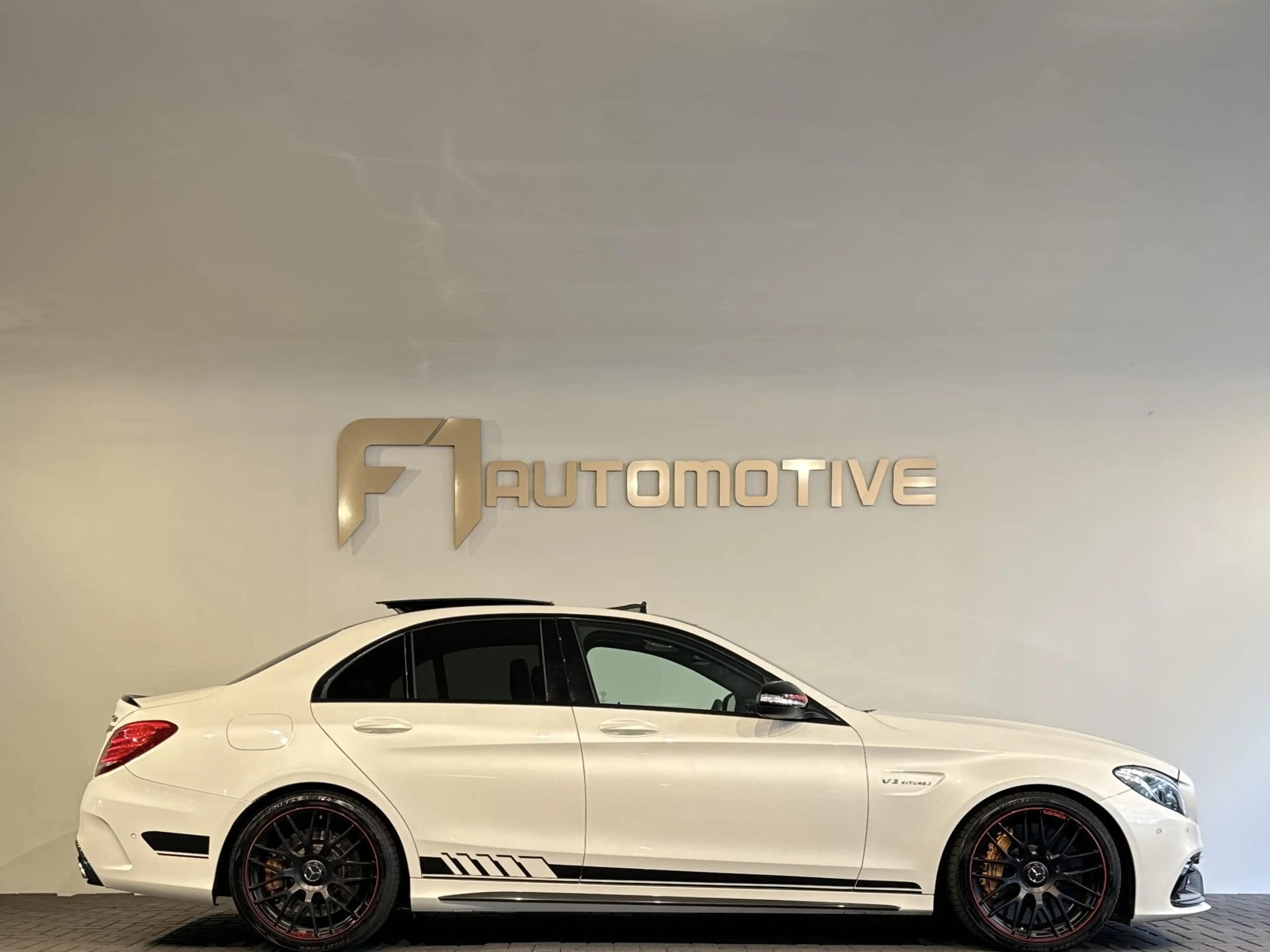 Mercedes-Benz C 63 AMG S Edition 1 Pano|Kuipstoelen|Carbon|HuD|Blindspot — photo 7