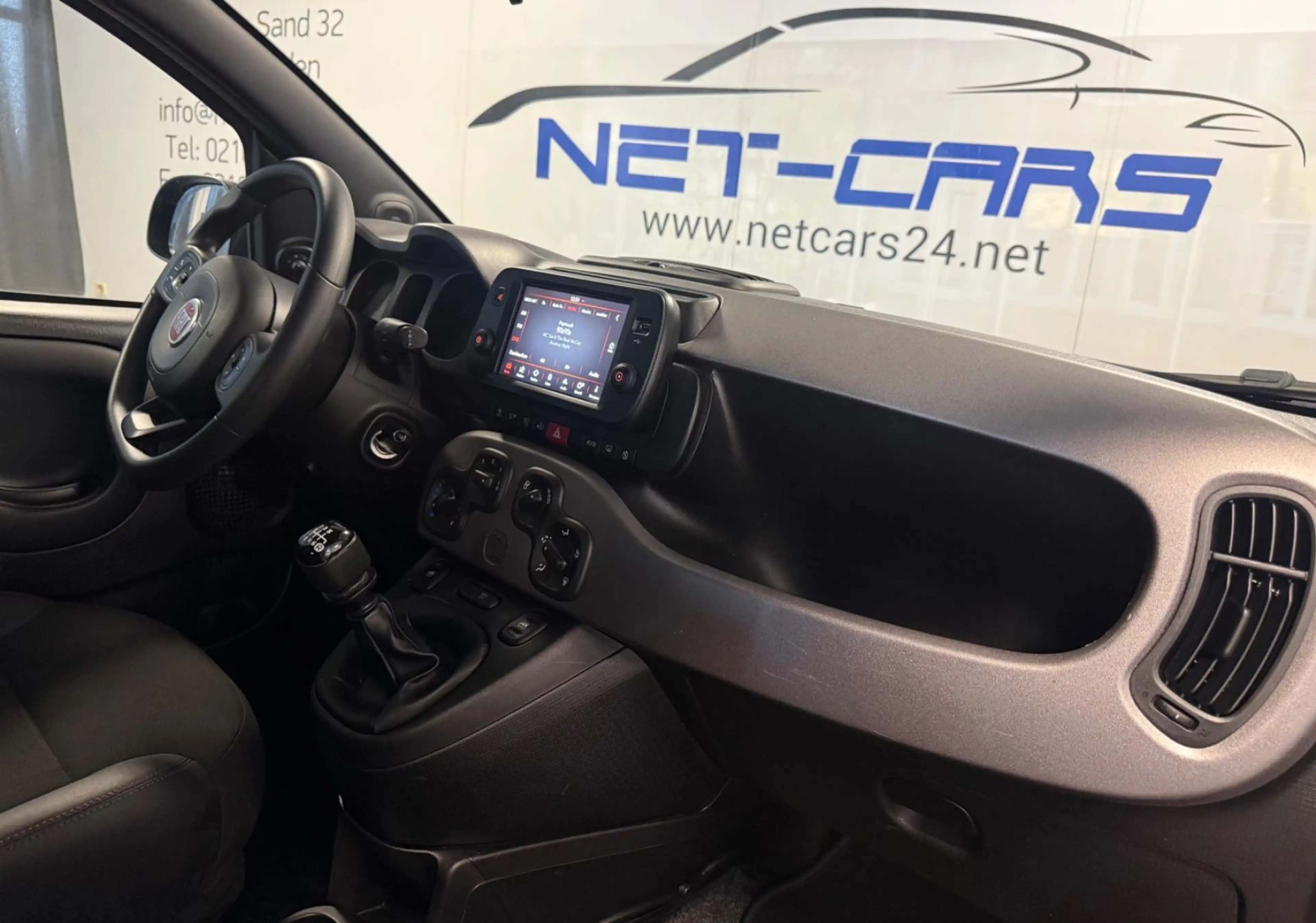 Fiat Panda GSE Hybrid CROSS CITY PLUS TECH CARPLAY — photo 3