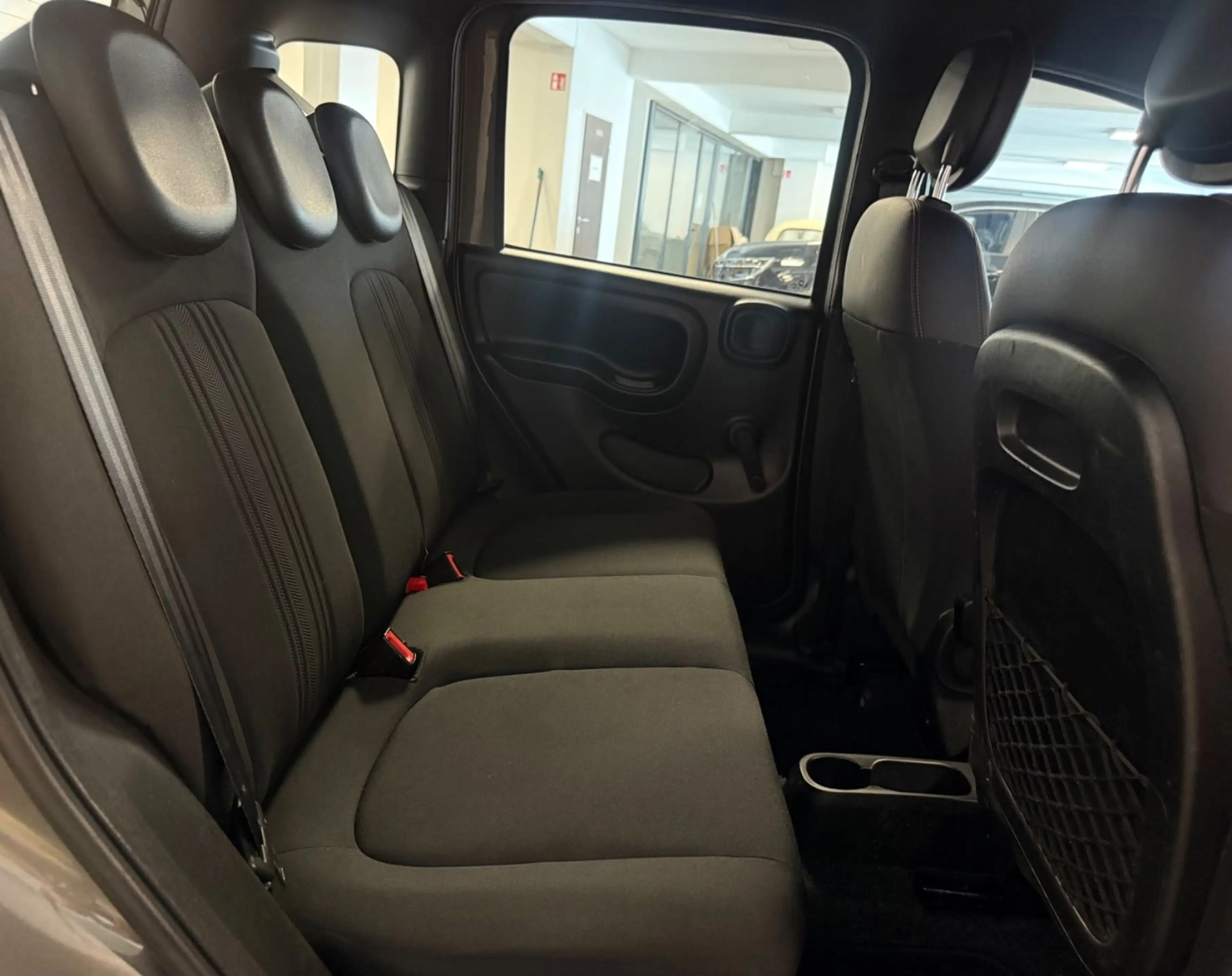 Fiat Panda GSE Hybrid CROSS CITY PLUS TECH CARPLAY — photo 13