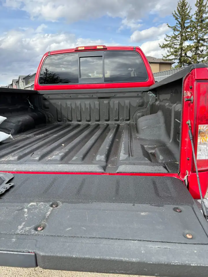 Nissan Frontier снимка Nissan Frontier