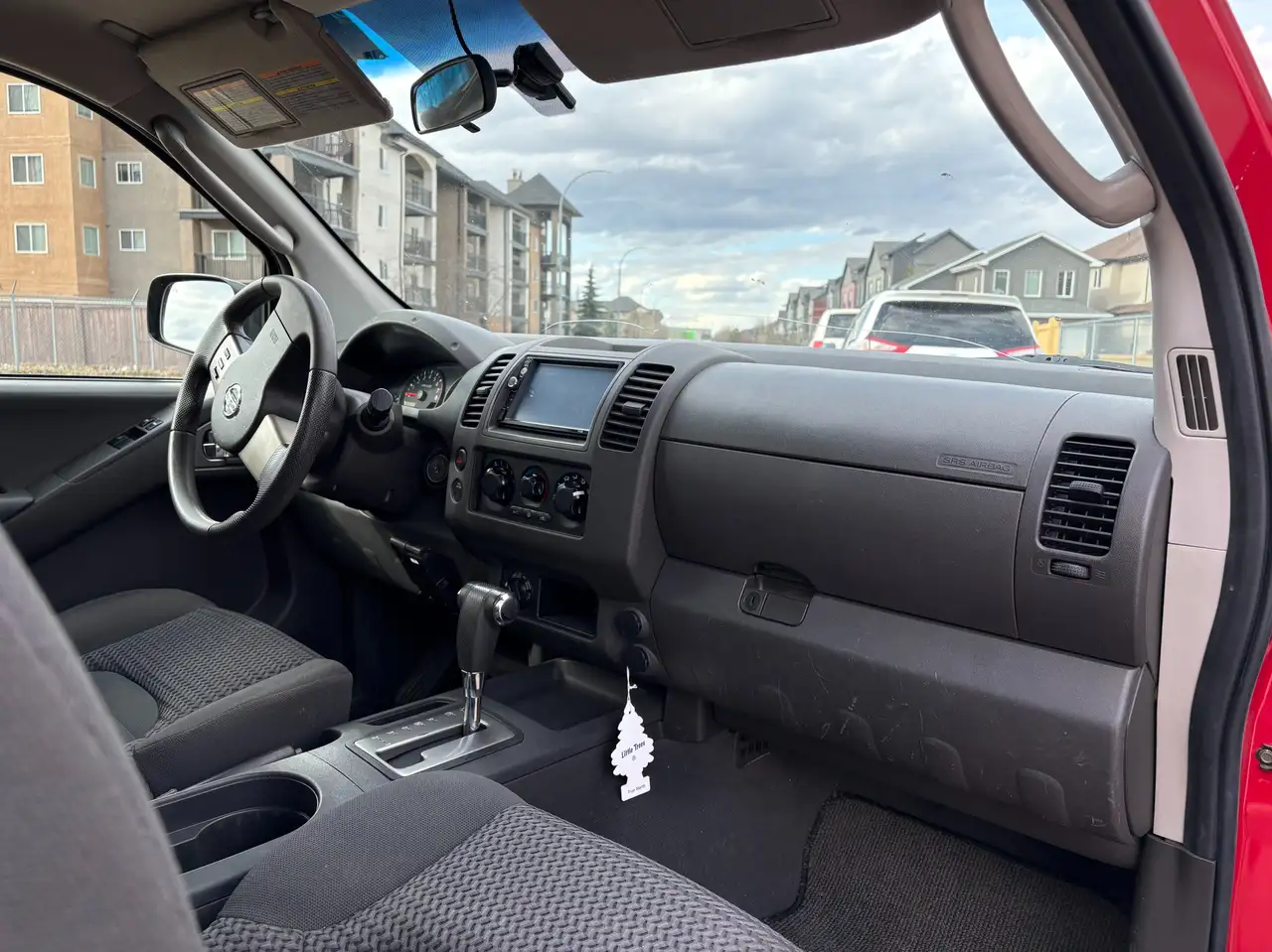 Nissan Frontier снимка Nissan Frontier