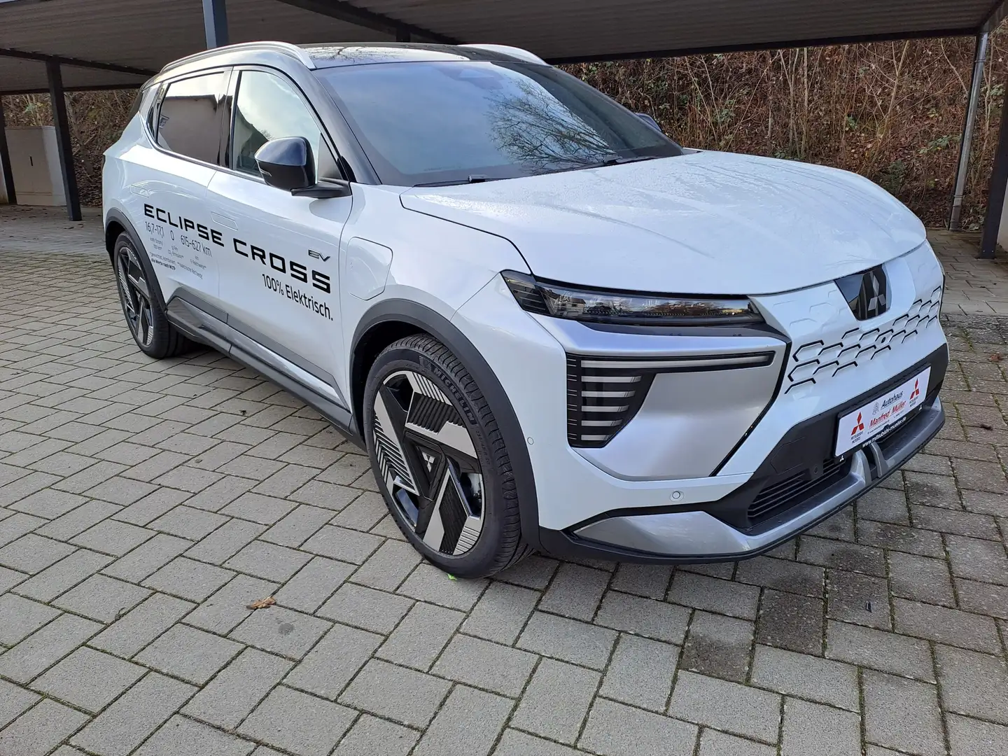 Mitsubishi Eclipse Cross Diamant TOP 87 kWh Schwarz - 2