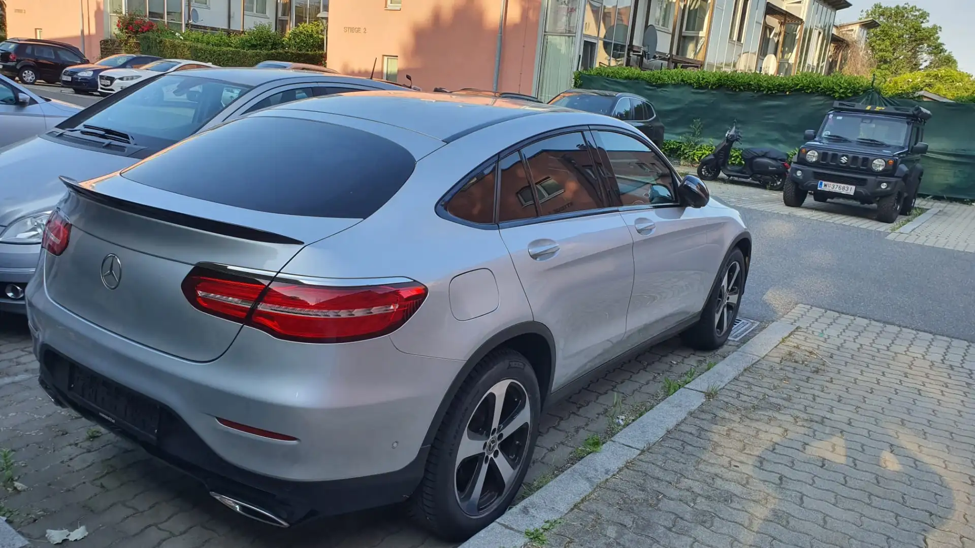 Mercedes-Benz GLC 220 d Coupe 4Matic 9G-TRONIC Silber - 1