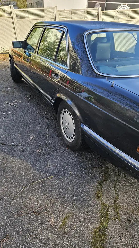 Mercedes-Benz 560 SEL, foto 4