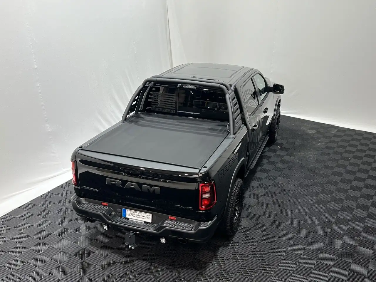 Dodge RAM 2025 — фото 11