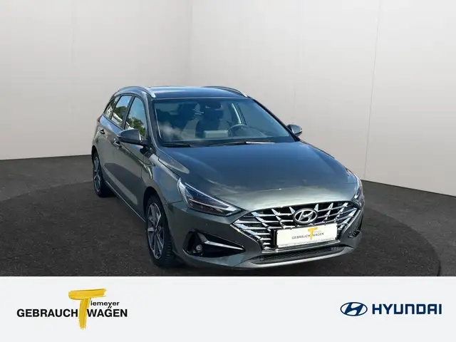 Hyundai I30 view 3