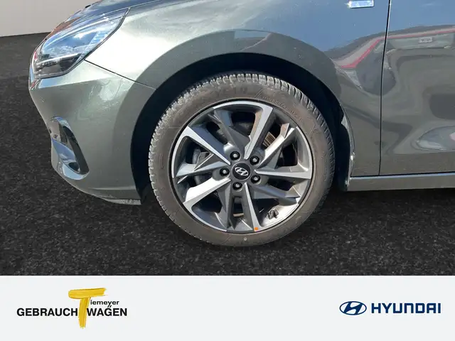 Hyundai I30 view 9