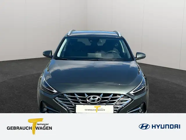 Hyundai I30 view 2
