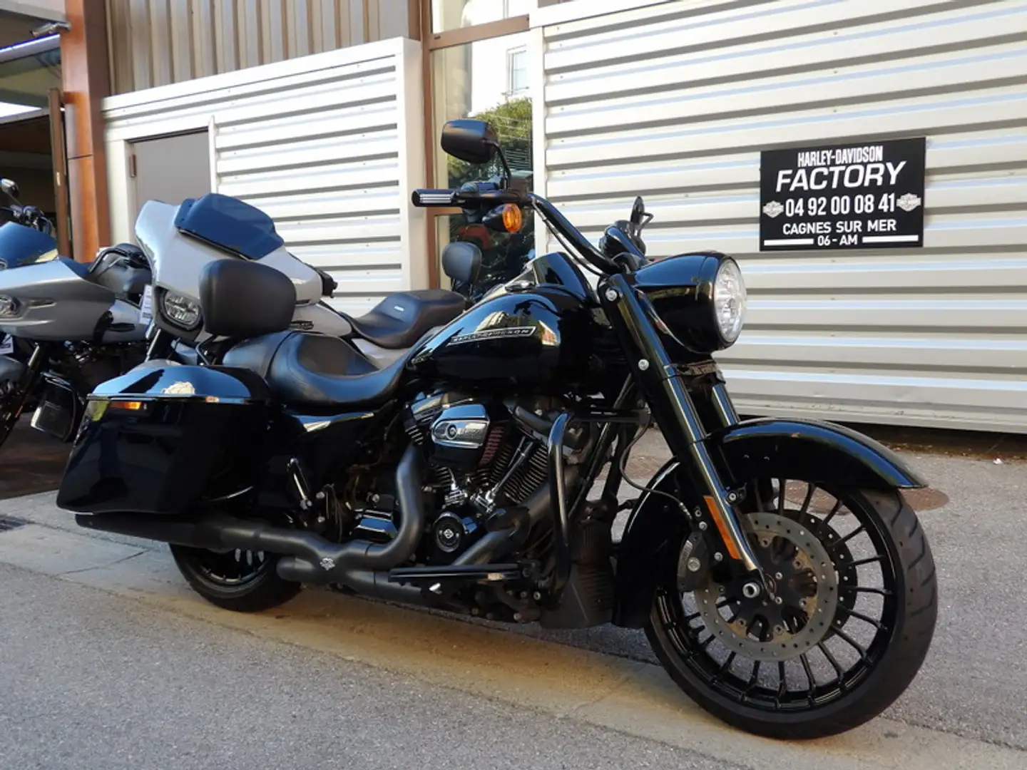 Harley-Davidson Road King Noir - 2