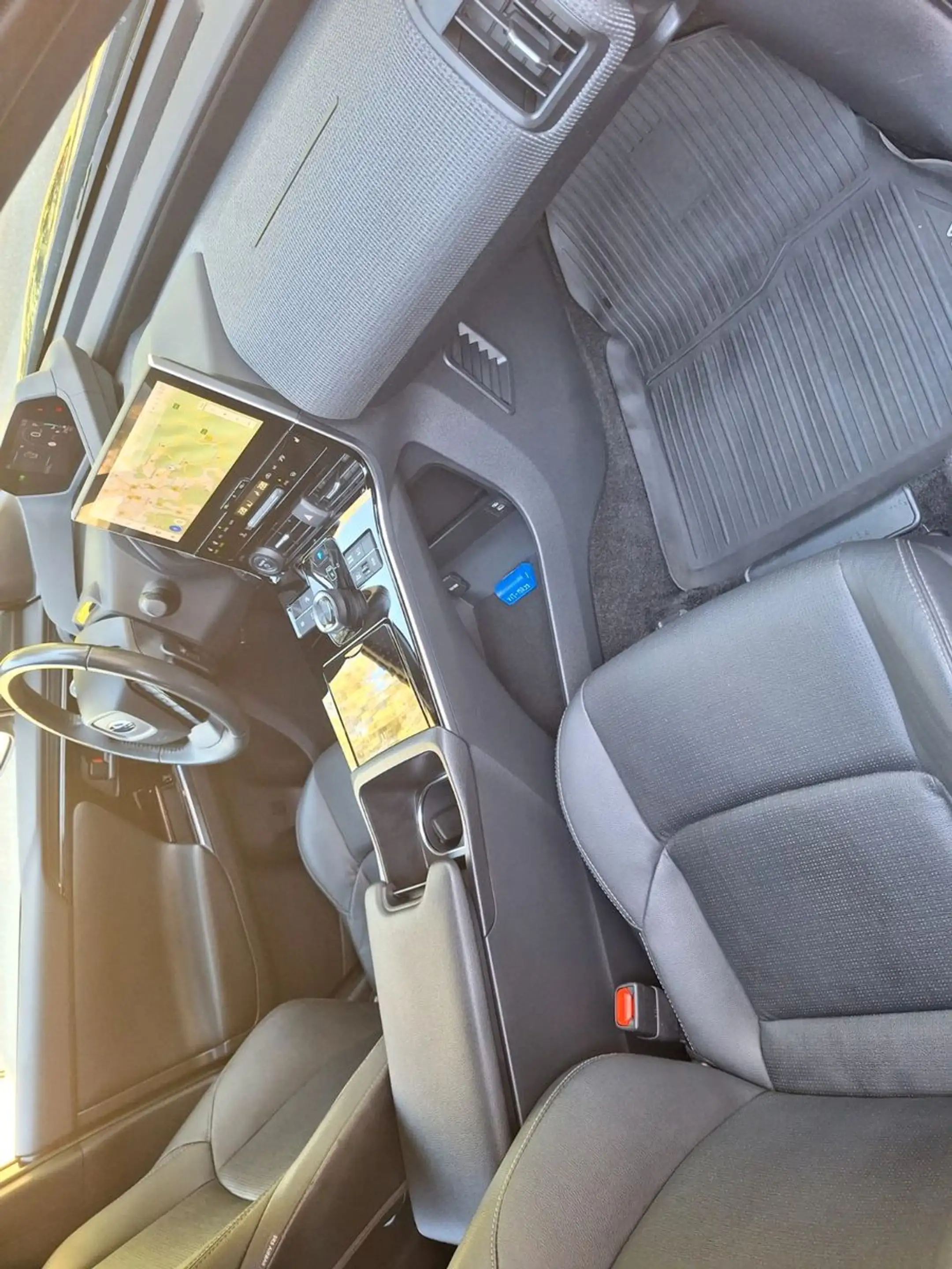 Subaru Solterra 71,4 kWh 150kW Platinum, MWSt — photo 9