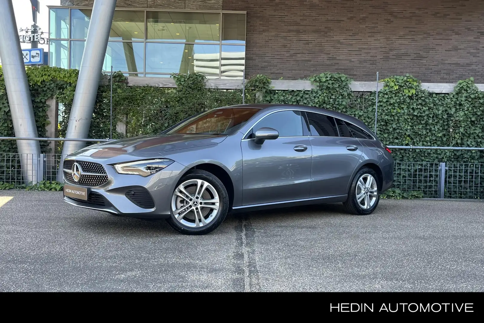 Mercedes-Benz CLA 250 CLA 250e Shooting Brake Automaat Business Line | D Grijs - 1